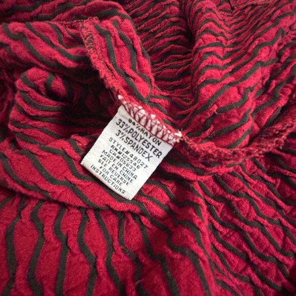 Habitat Womens Small Red Black Textured Knit Tunic Top Small 3/4 Sleeve Stretch - Picture 8 of 8